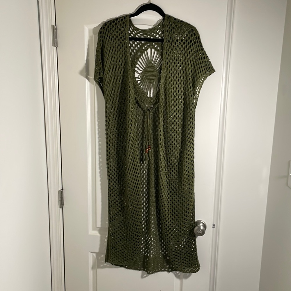 Knitted cover up - green